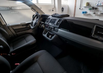VW California interiér
