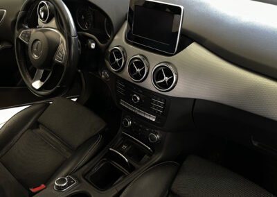 čištění interiéru - Mercedes